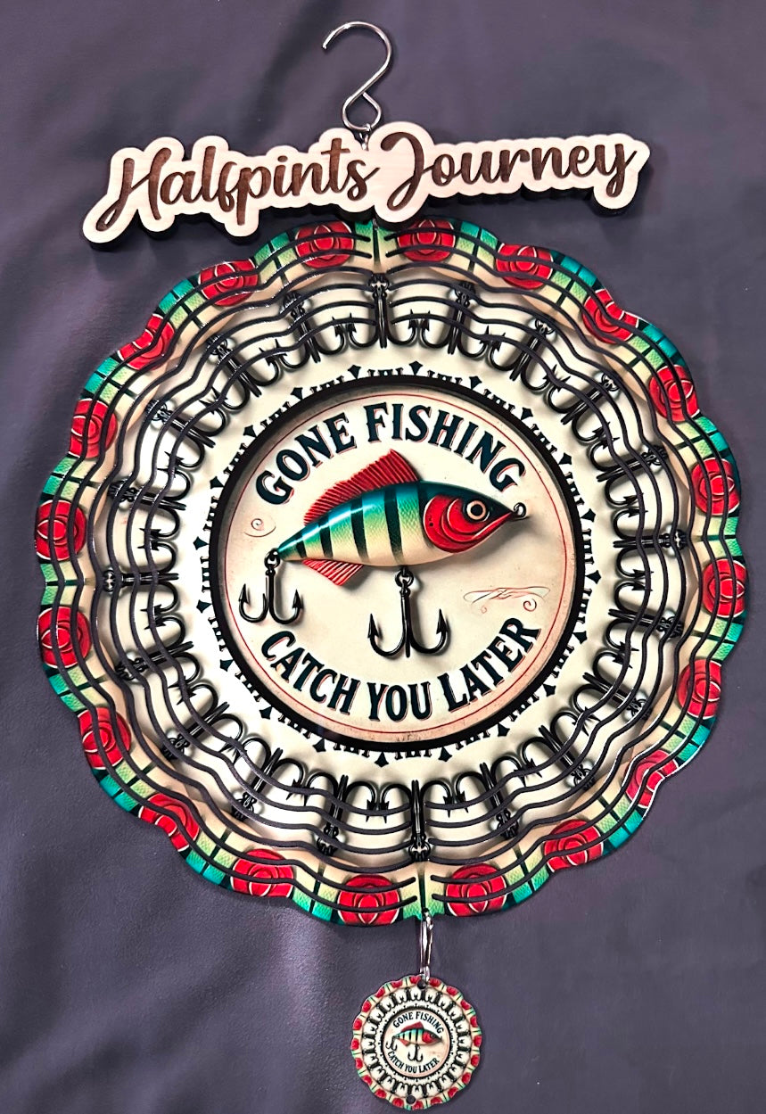 10” Wind Spinner w/tail -Gone Fishin’